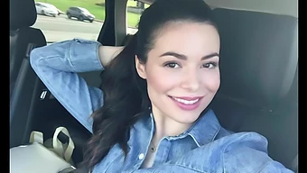 Miranda Cosgrove Prezentuje Swoją Kolekcję Na Instagramie Do Masturbacji