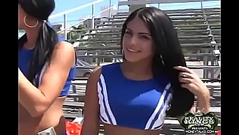 La Figa Allegra Della Cheerleader