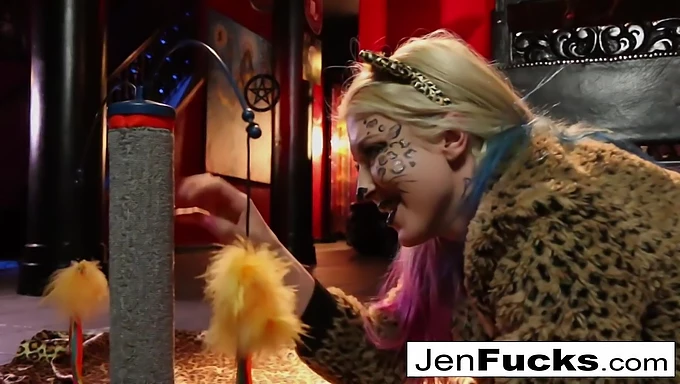 Jen Hexxx assists Leya the feline in undergoing a dairy enema