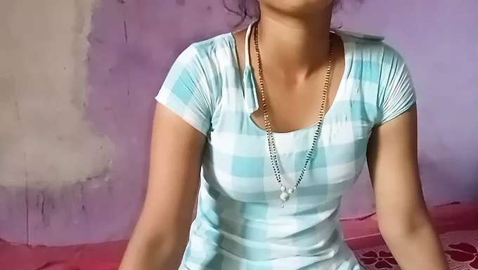 Indian teenager with natural tits gives handjob and blowjob to dark-skinned man