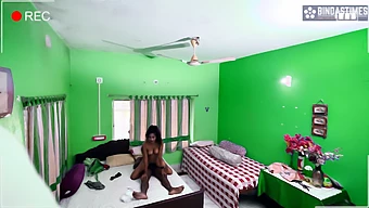 Sudipa'S Steamy Hotel Rendezvous With Her Ex-Lover In This Hardcore Desi Video