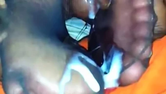 Pov Footjob Isteri Dengan Pancutan Air Mani Yang Banyak