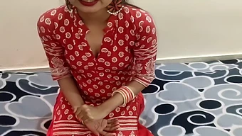 Big Tits Bhabhi Handjobs And Blowjobs In A Hot Indian Sex Story