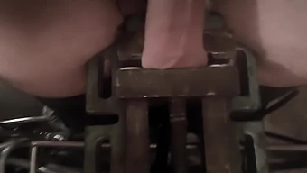 Mobile-Friendly Video Of Balls Being Clamped